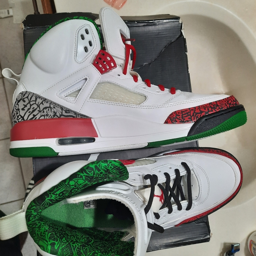 JORDAN SIZE 11.5